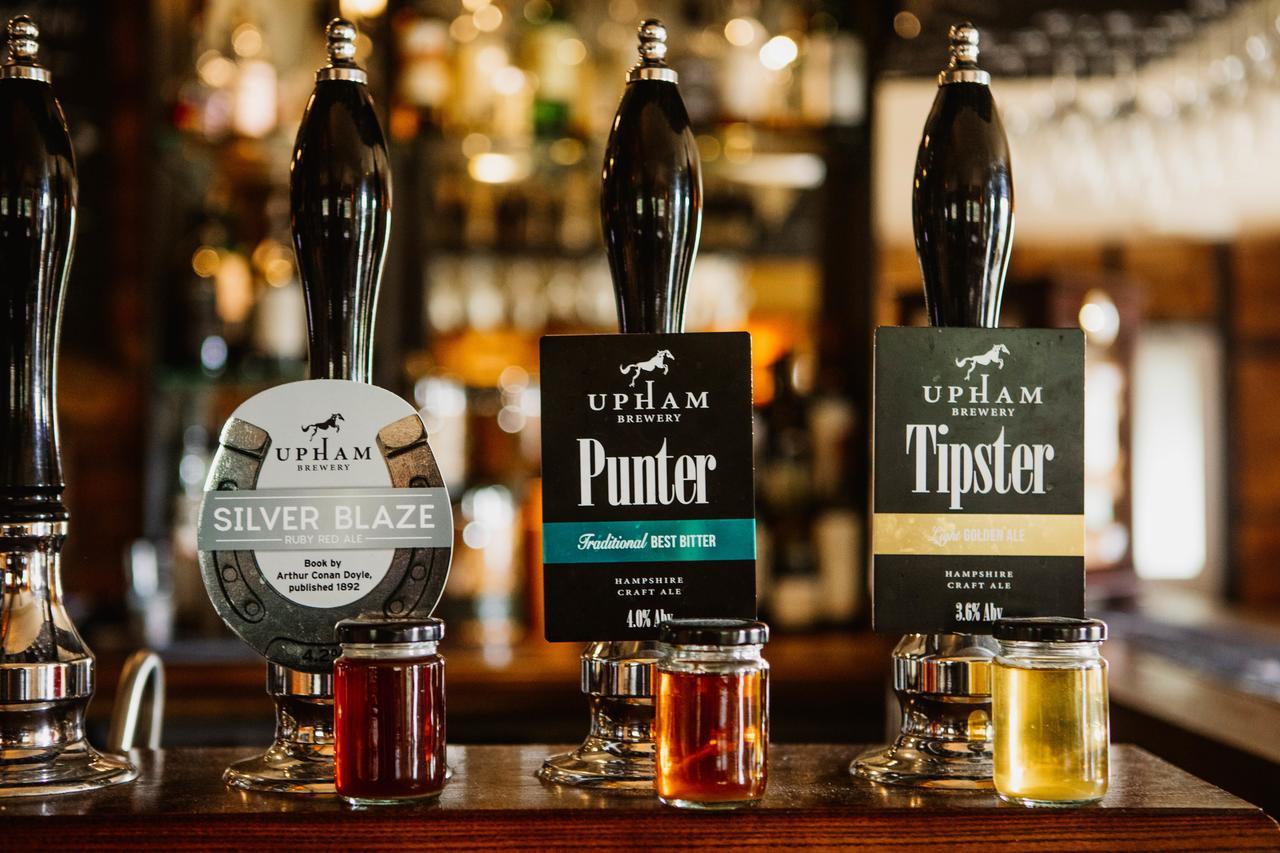 The Hawk Inn アンドーヴァー エクステリア 写真